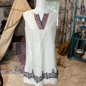 Tommy Bahama White Sleeveless Sundress with V-Neck